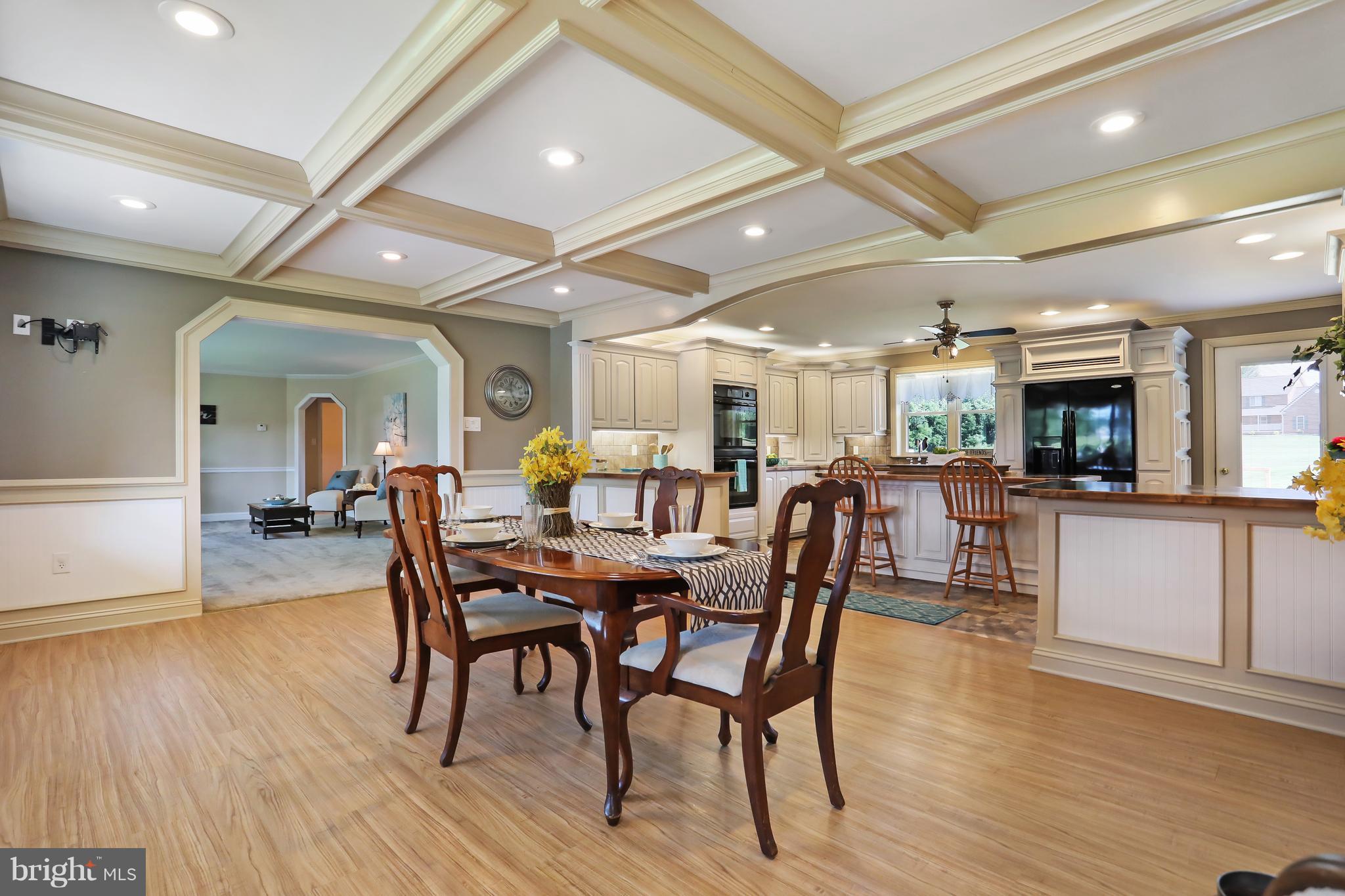 17712 Spielman Road Fairplay, MD 21733 - Photo 9 of 30 Dining Room w/ conference ceilings