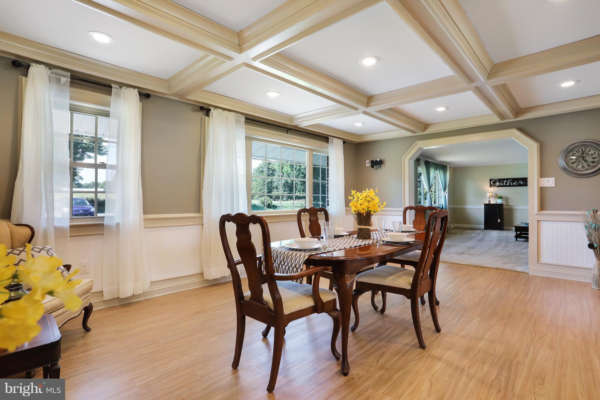 17712 Spielman Road Fairplay, MD 21733 - Photo 10 of 30 Dining Room w/ conference ceilings
