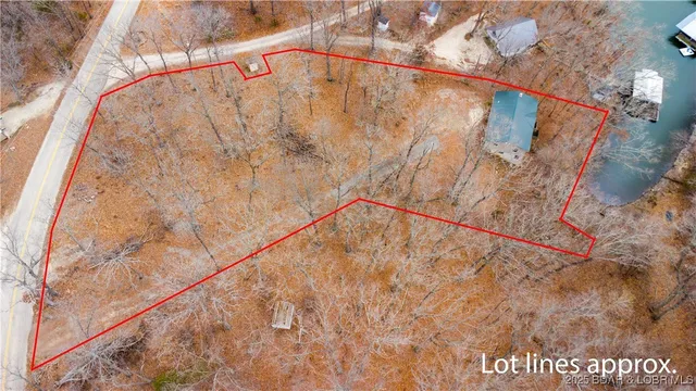 $260,000 | 3975 Chelsie Road, Sunrise Beach, MO 65079