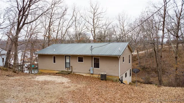 $260,000 | 3975 Chelsie Road, Sunrise Beach, MO 65079