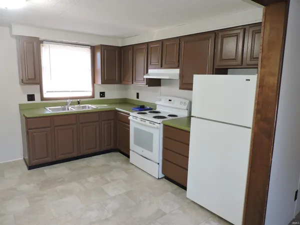 $780 | 125 West Orange Street, Unit C, Cromwell, IN 46732