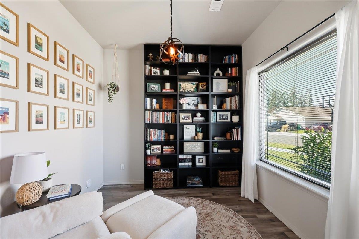 8802 North Cannon Street Spokane, WA 99208 - Photo 3 of 20