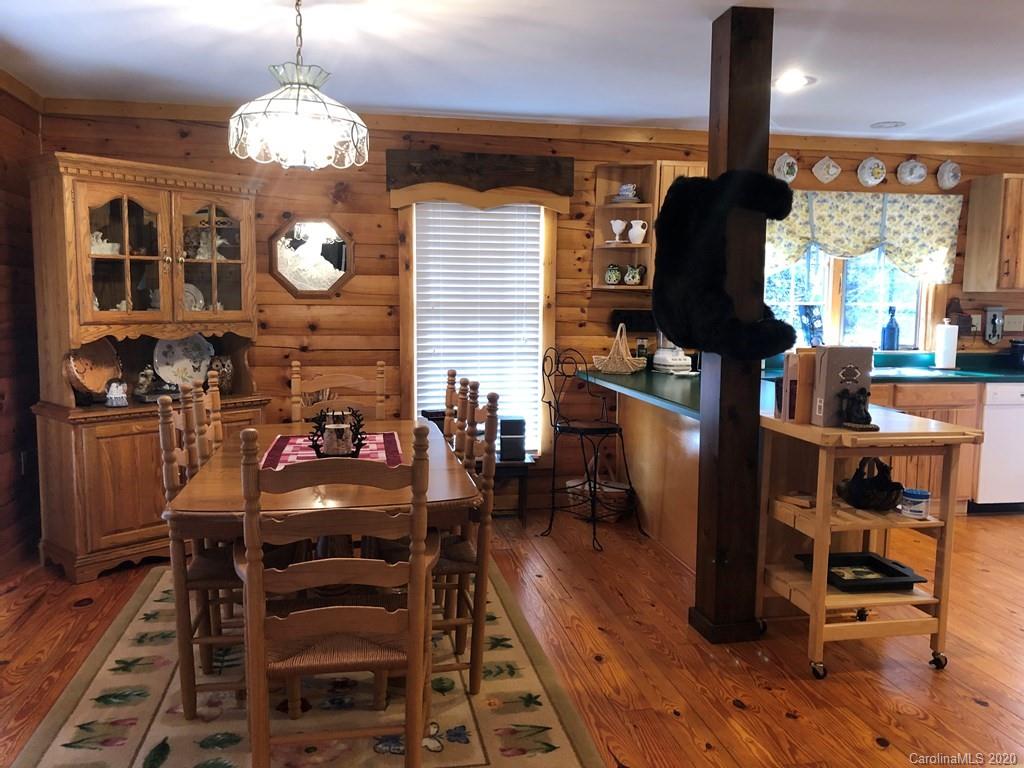 160 Chestnut Ridge Road Spruce Pine, NC 28777 - Photo 7 of 24 Gallery Image 7
