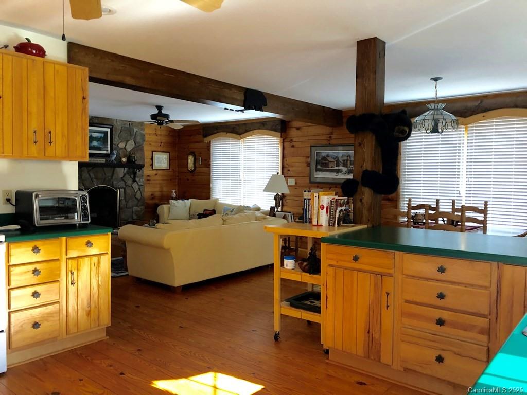 160 Chestnut Ridge Road Spruce Pine, NC 28777 - Photo 8 of 24 Gallery Image 8