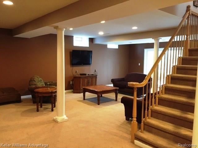 5259 Park Ridge Drive West Bloomfield, MI 48323 - Photo 29 of 39
