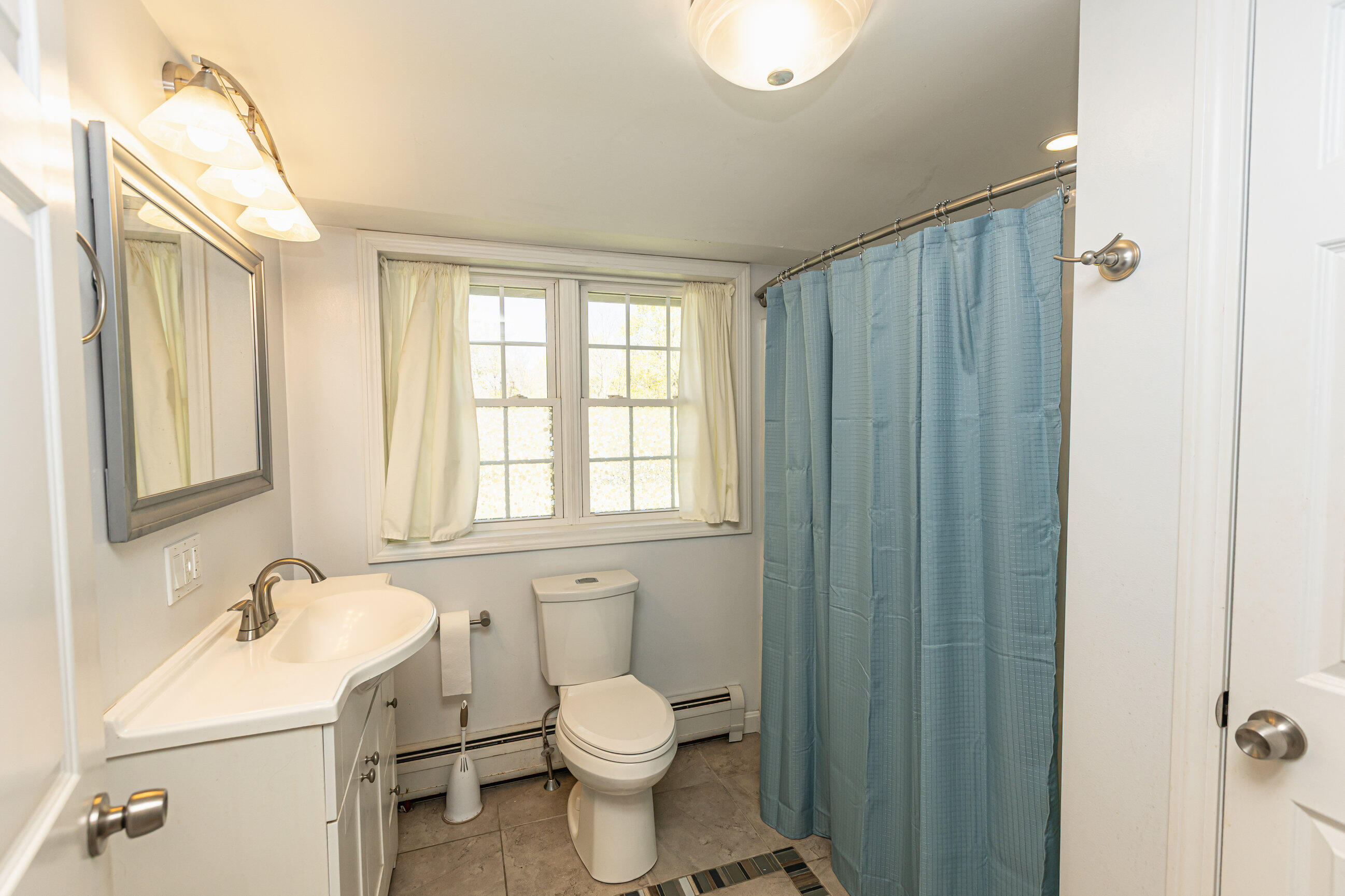 4 Ferry Road Saco, ME 04072 - Photo 24 of 38 Upstairs-0696
