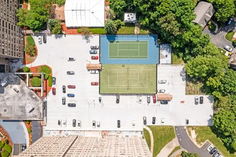 $699,000 | 250 Hammond Pond Parkway, Unit 916S, Newton, MA 02467