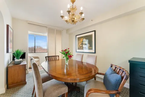 $699,000 | 250 Hammond Pond Parkway, Unit 916S, Newton, MA 02467