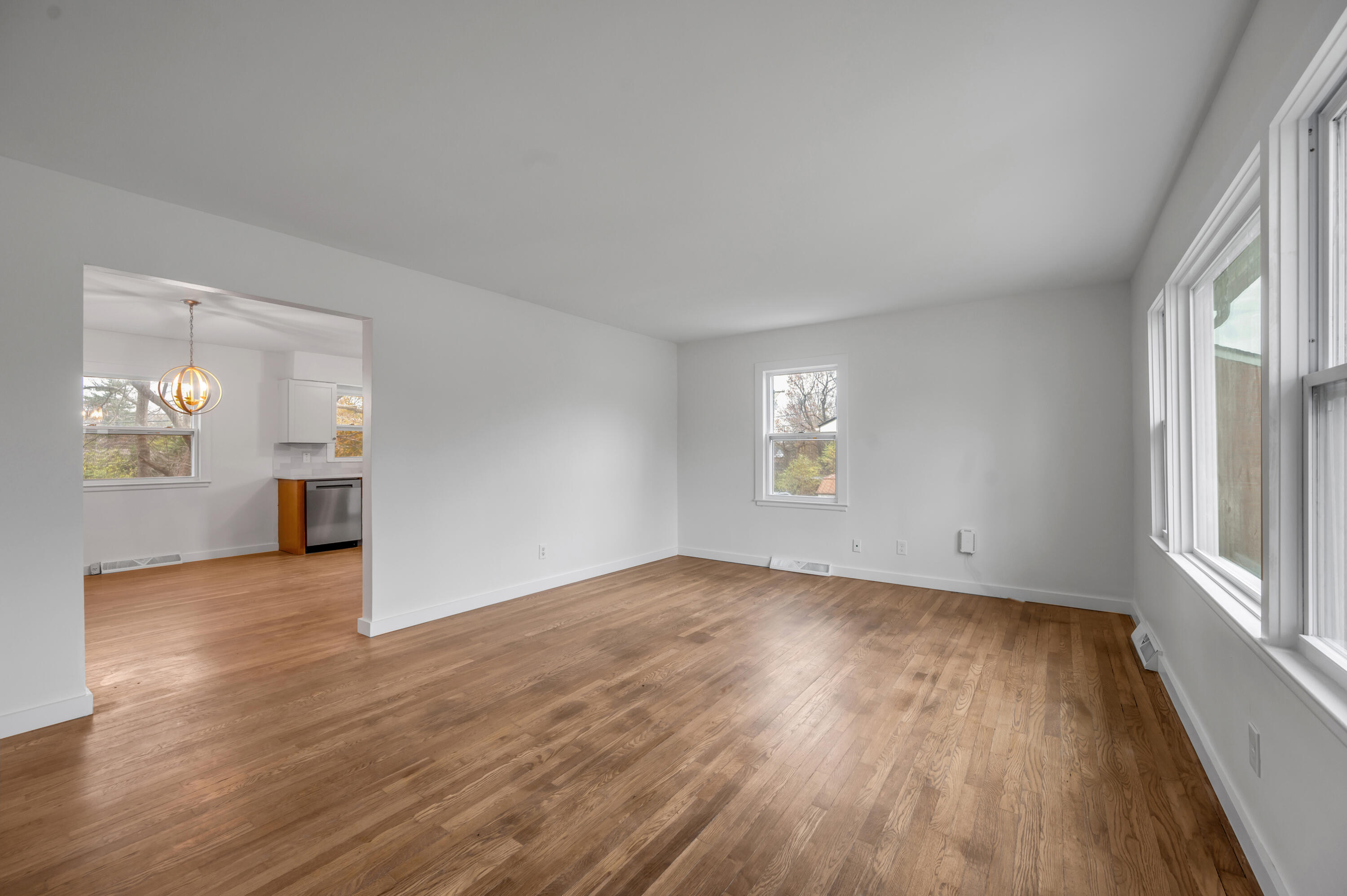 2873 Clays Mill Road Lexington, KY 40503 - Photo 4 of 56 TDB_8820