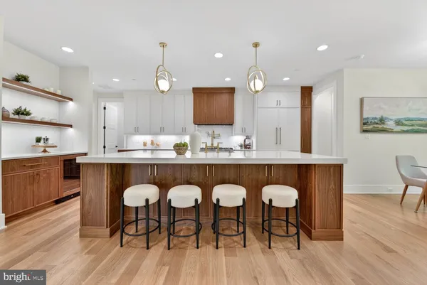 $3,288,888 | 7601 Maryknoll Avenue, Bethesda, MD 20817