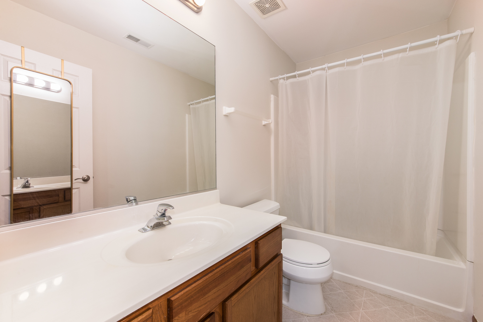 2043 Winchester Trail Romeoville, IL 60446 - Photo 21 of 36