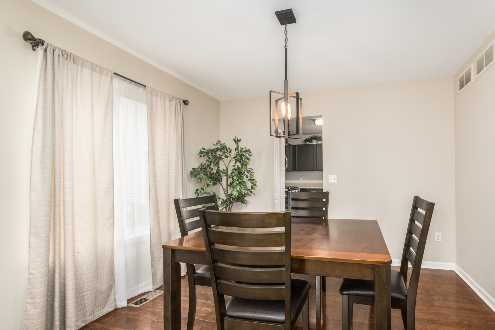 2043 Winchester Trail Romeoville, IL 60446 - Photo 8 of 36