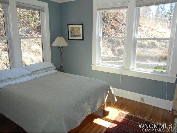1202 Hayes Run Road Marshall, NC 28753 - Photo 15 of 24 Gallery Image 15