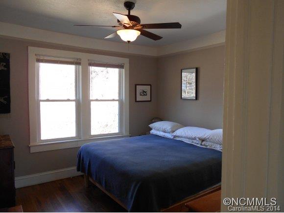 1202 Hayes Run Road Marshall, NC 28753 - Photo 16 of 24 Gallery Image 16