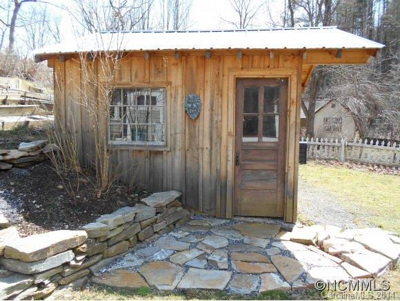 1202 Hayes Run Road Marshall, NC 28753 - Photo 17 of 24 Gallery Image 17