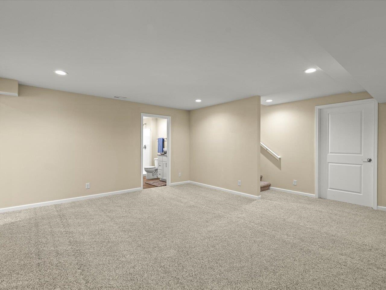 311 East Pershing Road Stillman Valley, IL 61084 - Photo 24 of 34