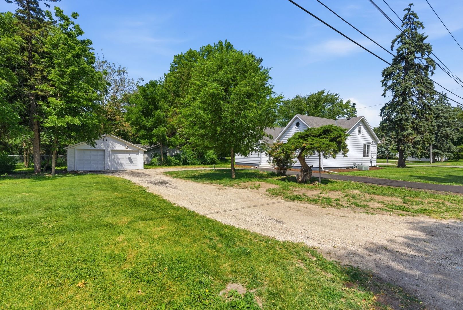 201 West 3rd Street Streator, IL 61364 - Photo 3 of 28