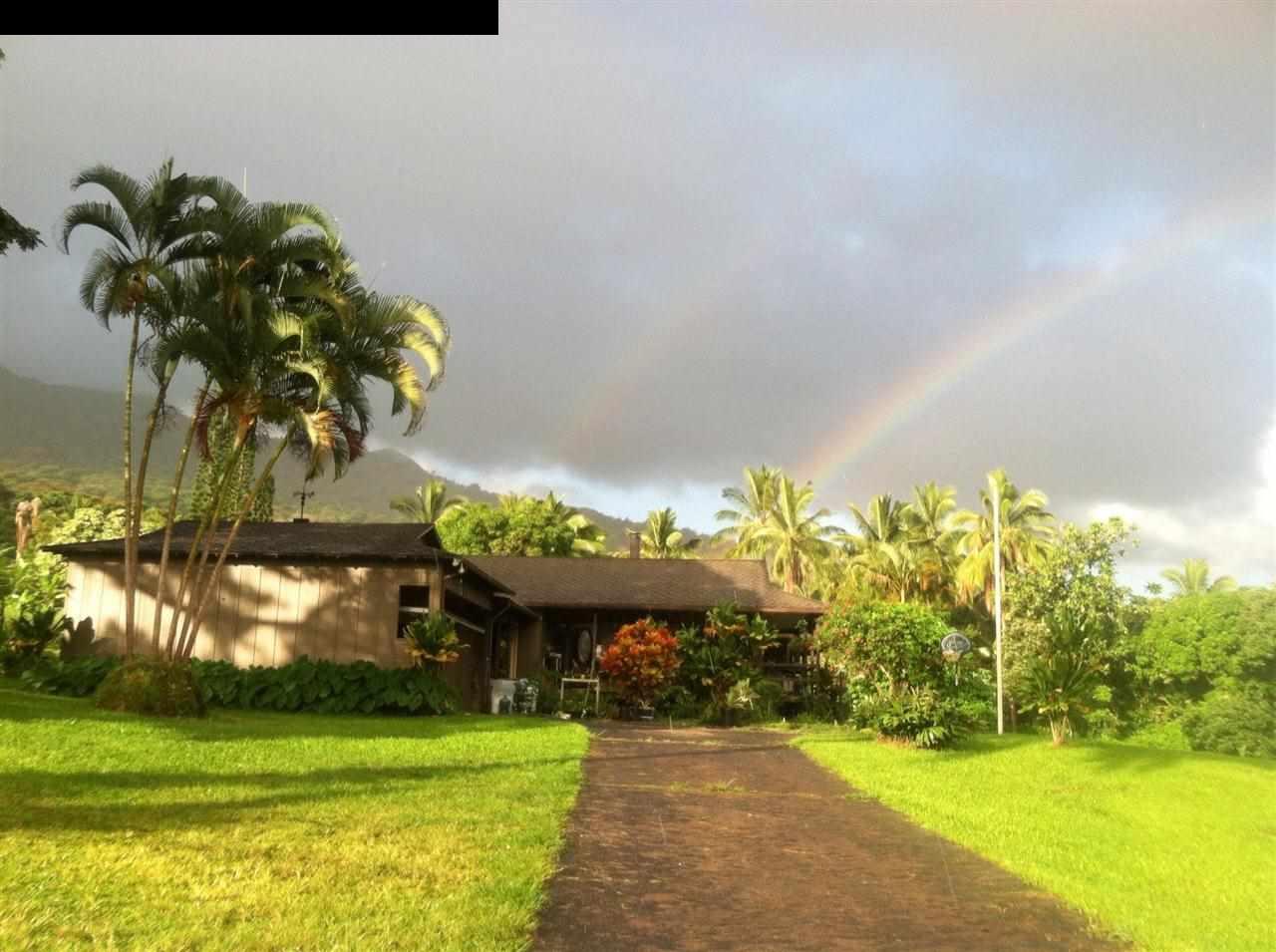 60 Kalo Road, Unit 19 Hana, HI 96713 - Photo 3 of 30 a view of a volley ball court