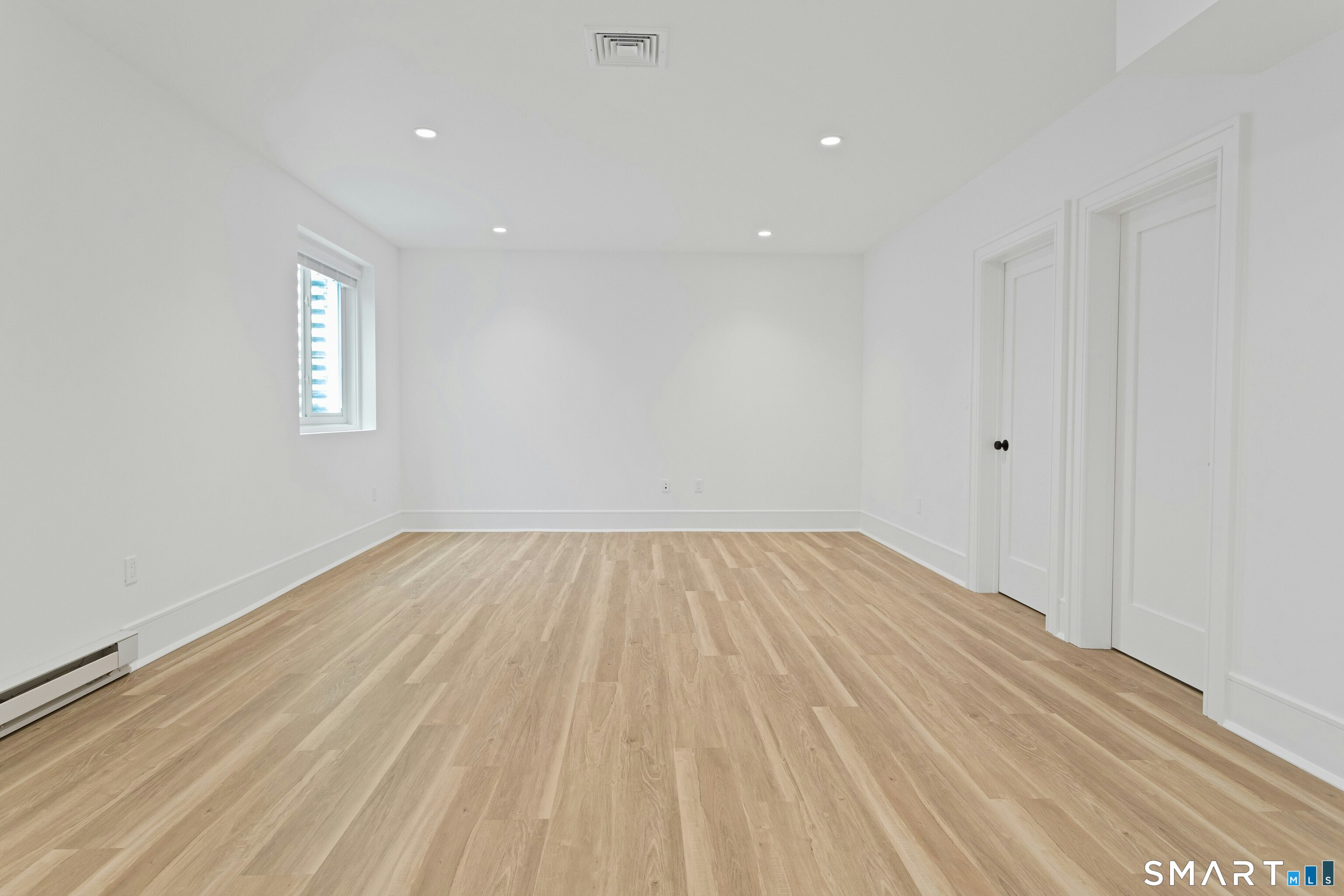 16 R Old Stamford Road New Canaan, CT 06840 - Photo 31 of 36