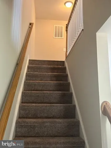 $2,550 | 202 Bend Farm Road, Fredericksburg, VA 22408