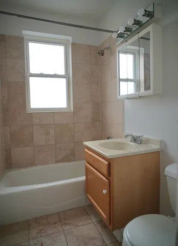 $175,000 | 3045 North Laramie Avenue, Unit 2, Chicago, IL 60641