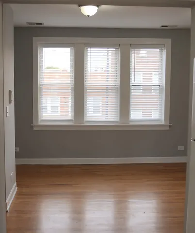 $175,000 | 3045 North Laramie Avenue, Unit 2, Chicago, IL 60641