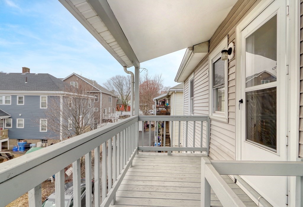 94 Overland Road, Unit 4 Waltham, MA 02451 - Photo 16 of 20 Gallery Image 16