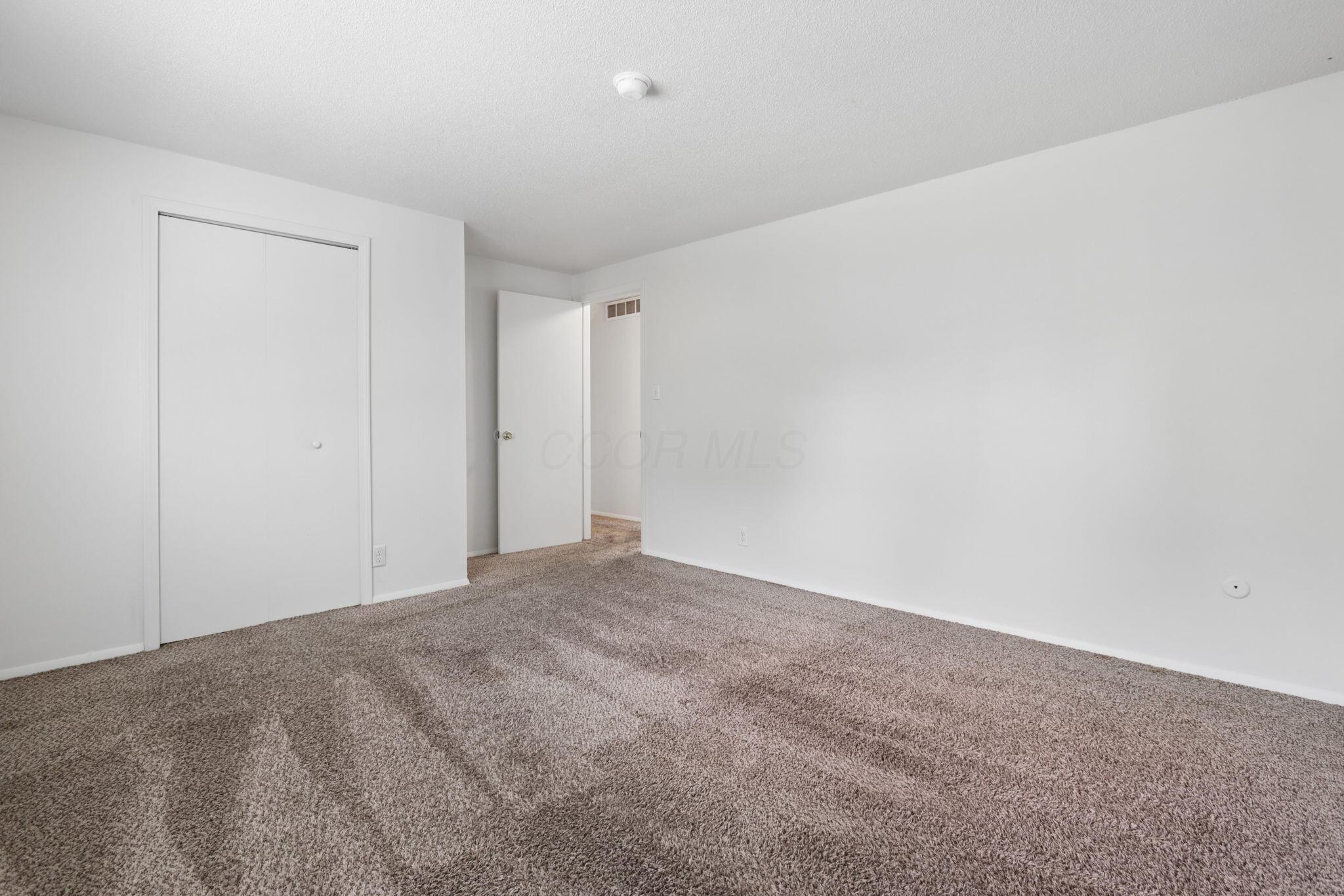 4838 Refugee Road Columbus, OH 43232 - Photo 17 of 27 19-web-or-mls-4838-refugee-rd