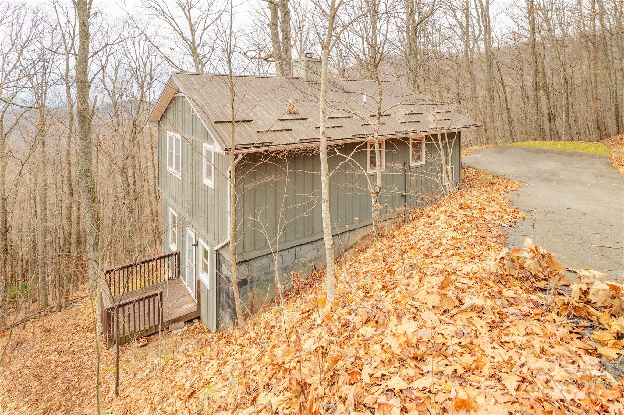 267 Hanging Rock Road, Unit 211 Mars Hill, NC 28754 - Photo 23 of 25 Gallery Image 23