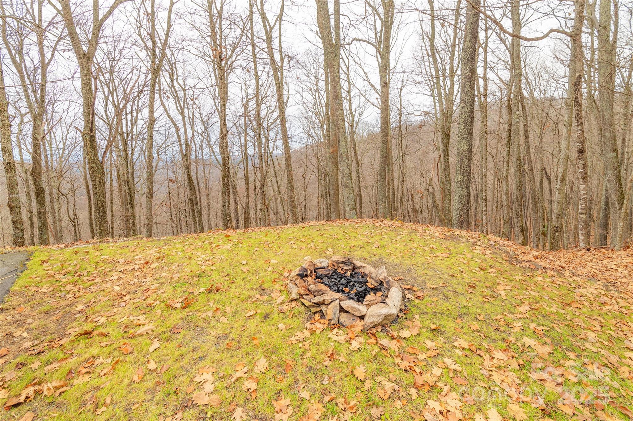 267 Hanging Rock Road, Unit 211 Mars Hill, NC 28754 - Photo 24 of 25 Gallery Image 24