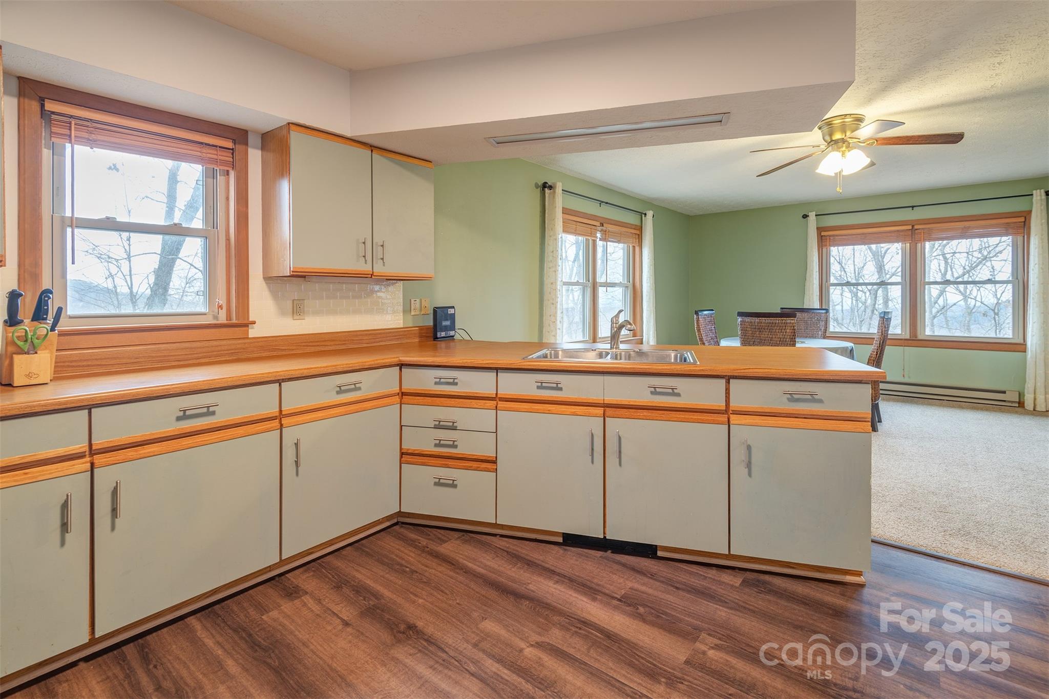 267 Hanging Rock Road, Unit 211 Mars Hill, NC 28754 - Photo 3 of 25 Gallery Image 3