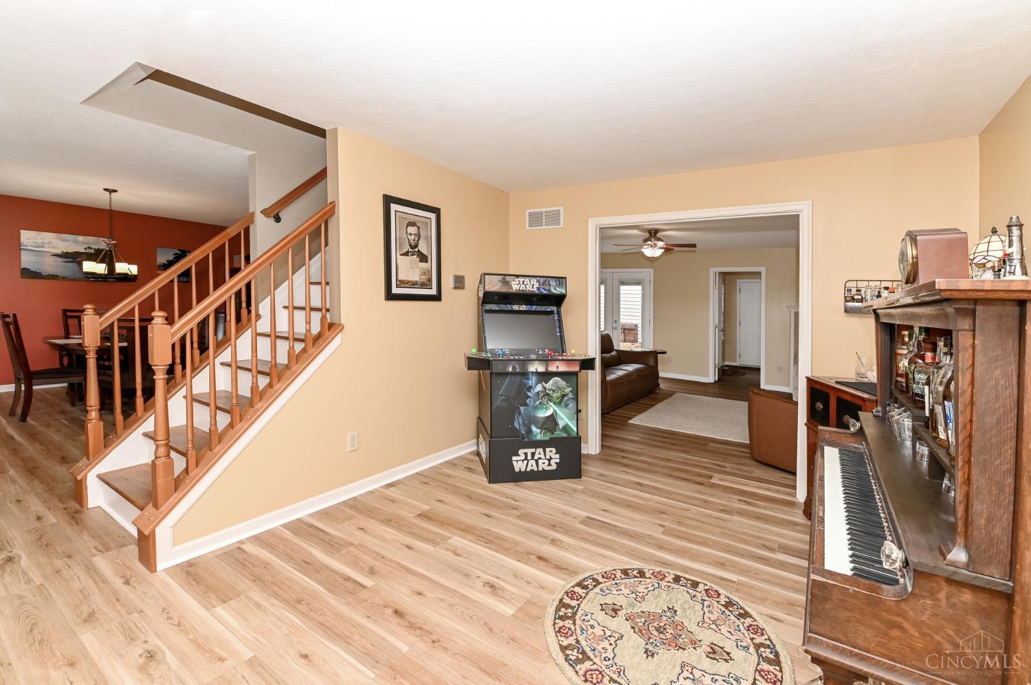 1470 Stableview Circle Maineville, OH 45039 - Photo 11 of 66
