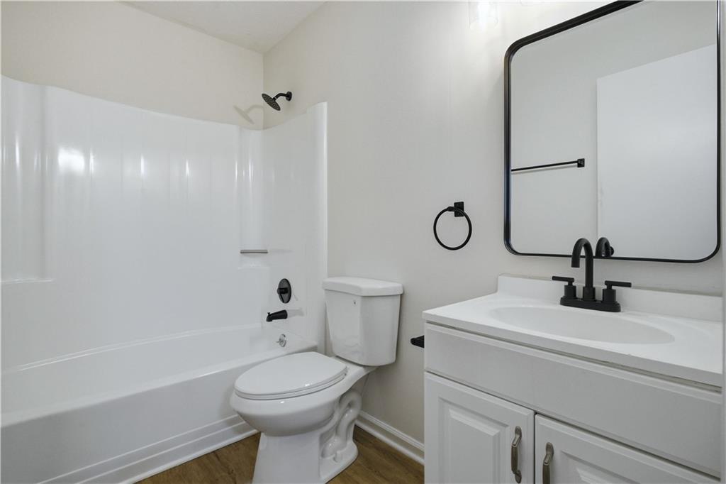 4954 Browns Mill Road Lithonia, GA 30038 - Photo 16 of 38
