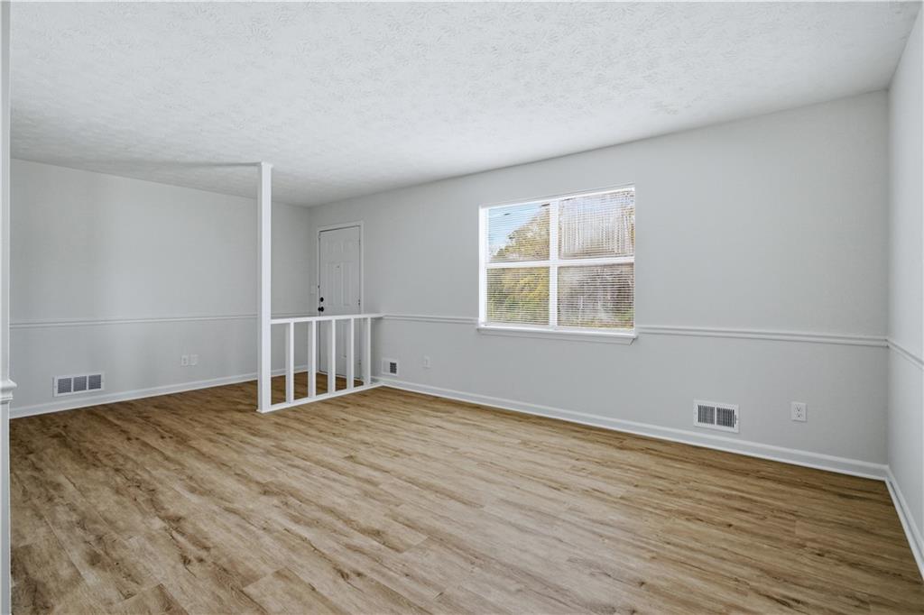 4954 Browns Mill Road Lithonia, GA 30038 - Photo 6 of 38