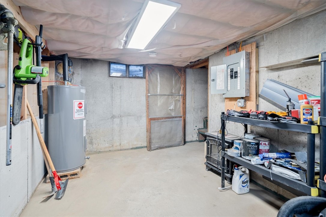 126 Narrows Road Bristol, RI 02809 - Photo 15 of 28