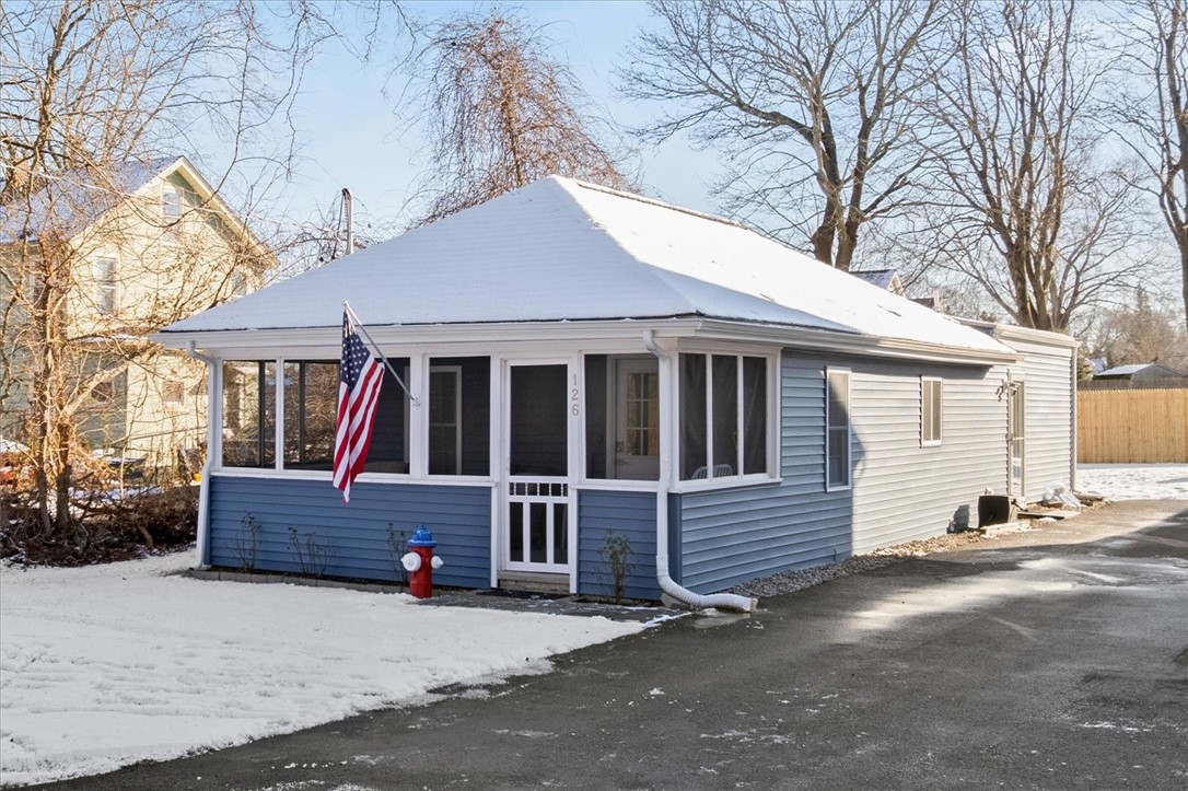 126 Narrows Road Bristol, RI 02809 - Photo 16 of 28