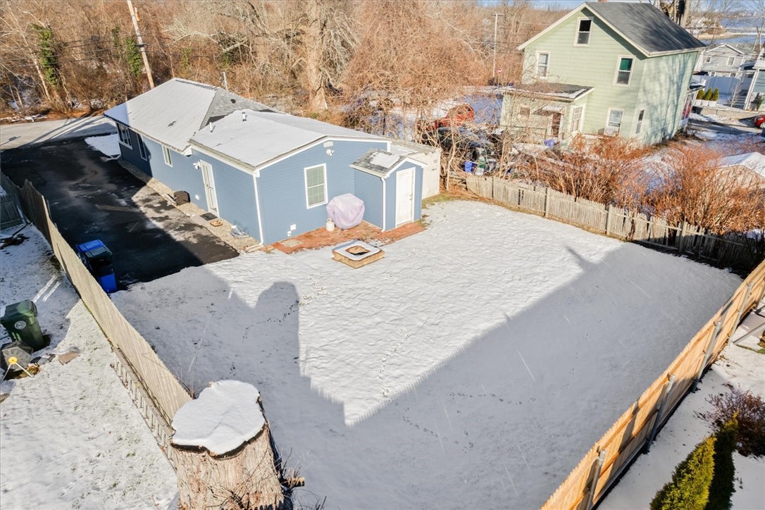 126 Narrows Road Bristol, RI 02809 - Photo 18 of 28