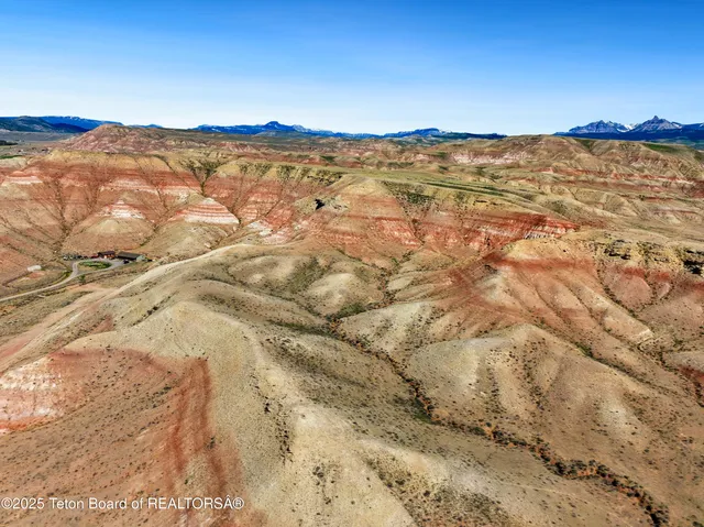 $449,000 | 38 Mustang Drive, Dubois, WY 82513