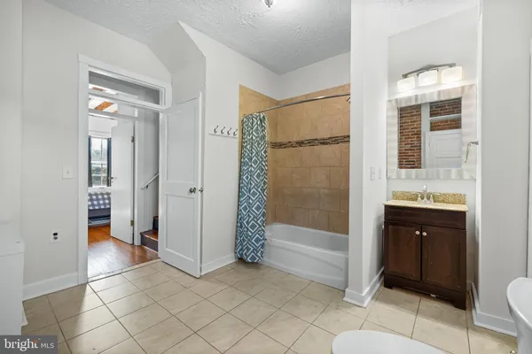 $269,000 | 624 Washington Boulevard, Baltimore, MD 21230