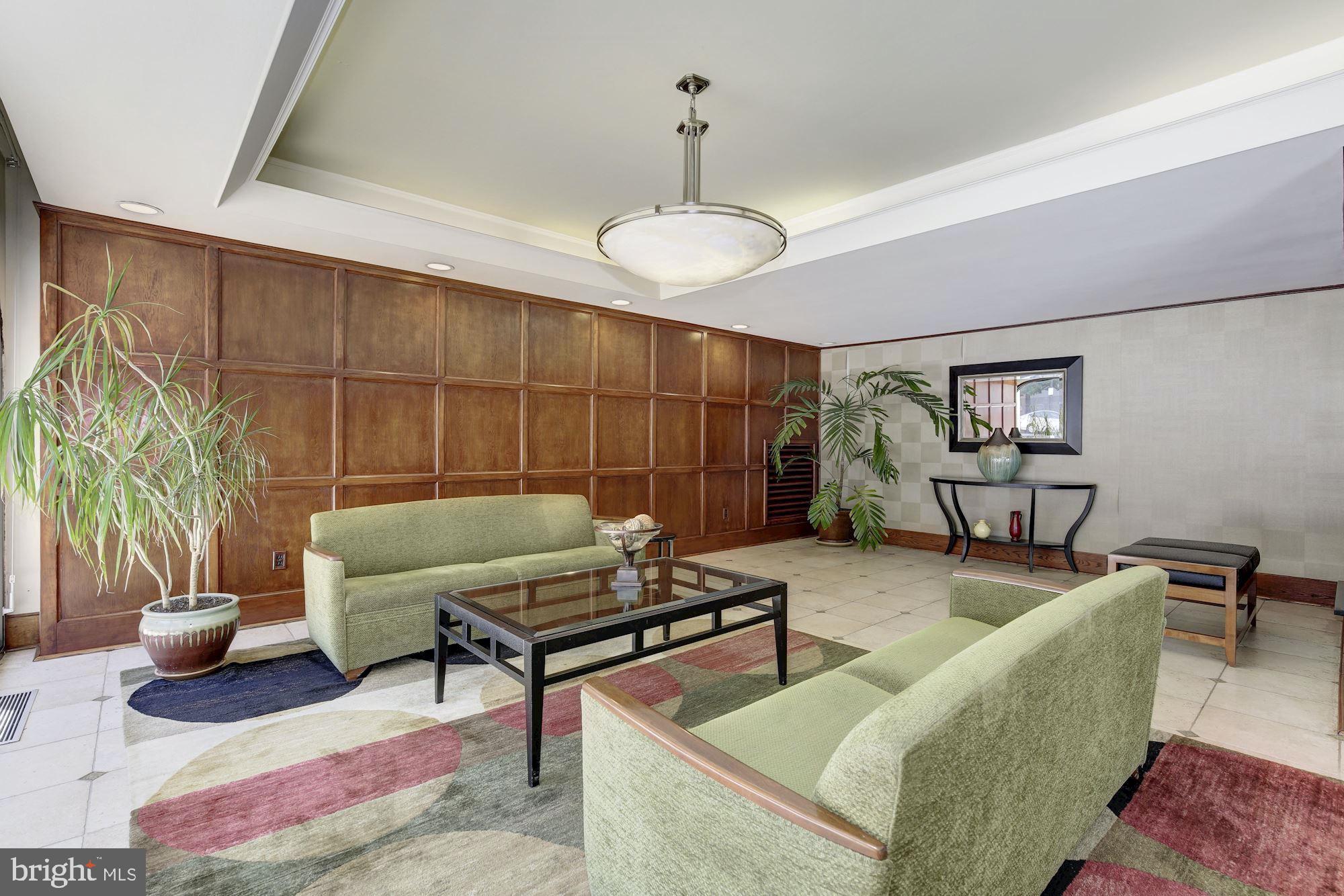 922 24th Street Northwest, Unit 608 Washington, DC 20037 - Photo 2 of 23