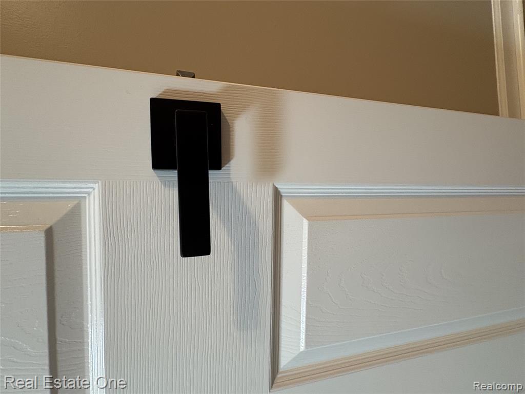 45679 Heather Ridge Drive Macomb, MI 48044 - Photo 28 of 38 Gallery Image 28