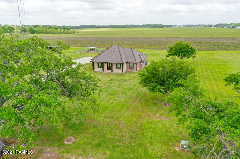 2402 Daspit Road New Iberia, LA 70563 - Photo 38 of 48