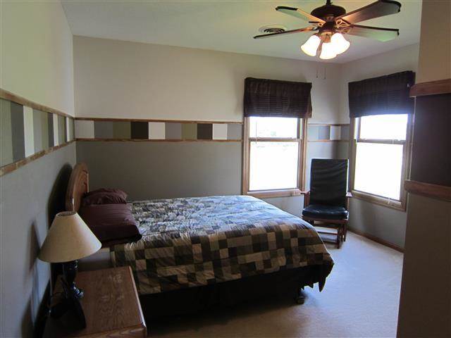 2026 Ashford Road Bettendorf, IA 52722 - Photo 17 of 22 Gallery Image 17