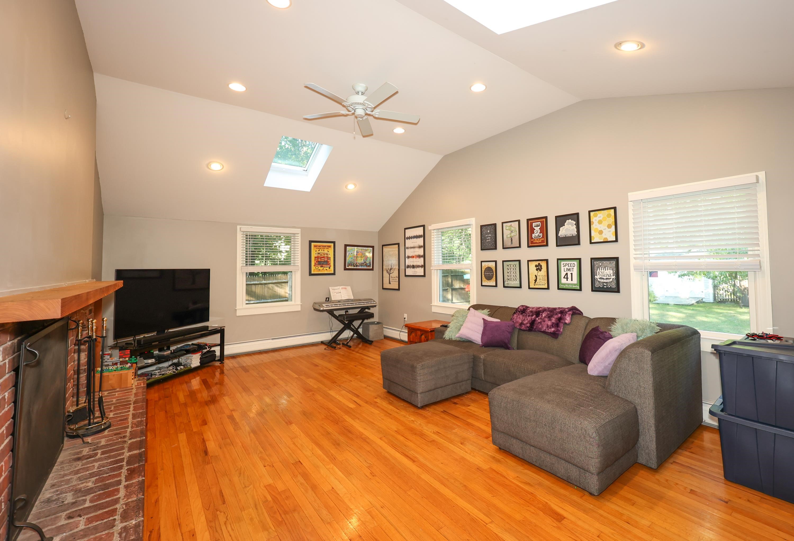 25 Poor Richards Drive Bow, NH 03304 - Photo 14 of 35