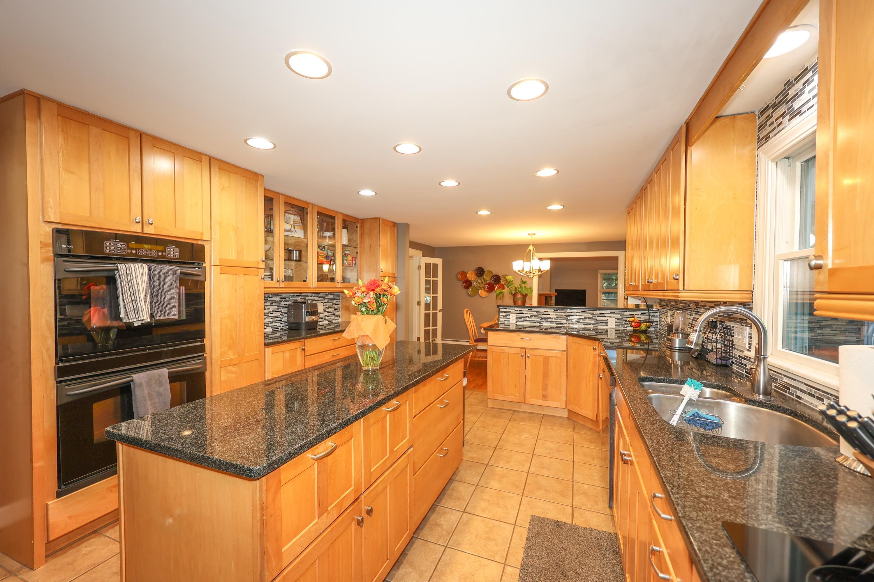 25 Poor Richards Drive Bow, NH 03304 - Photo 16 of 35