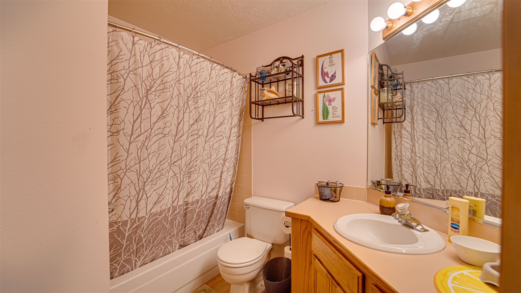 2018 South Adams Road Veradale, WA 99037 - Photo 16 of 40 Gallery Image 16
