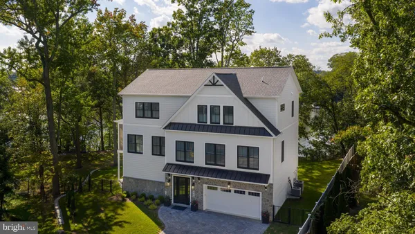 $2,450,000 | 12610 Newgate Road, Rockville, MD 20850