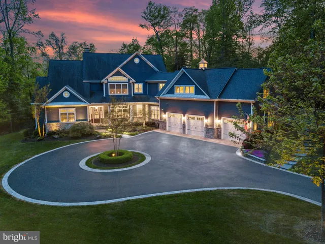 $2,395,000 | 2 Newgate Road, Rockville, MD 20850