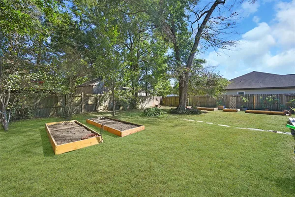 $219,000 | 131 Kellyn Oaks Drive, Conroe, TX 77306