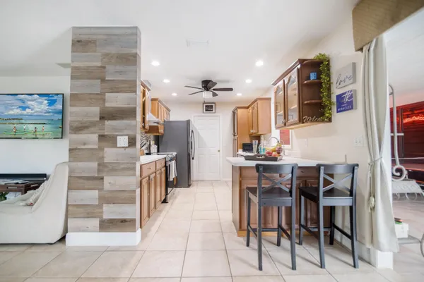 $4,000 | 5187 2nd Road, Lake Worth, FL 33467